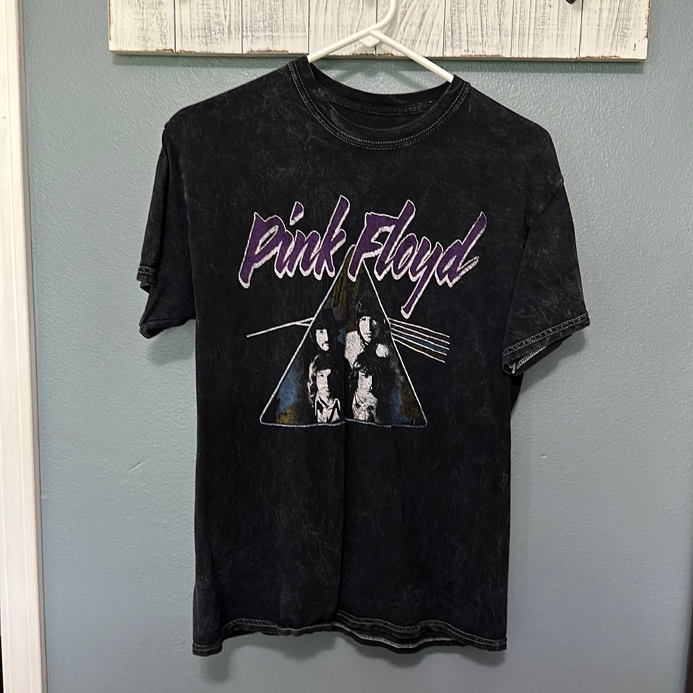 Pink Floyd band tee
